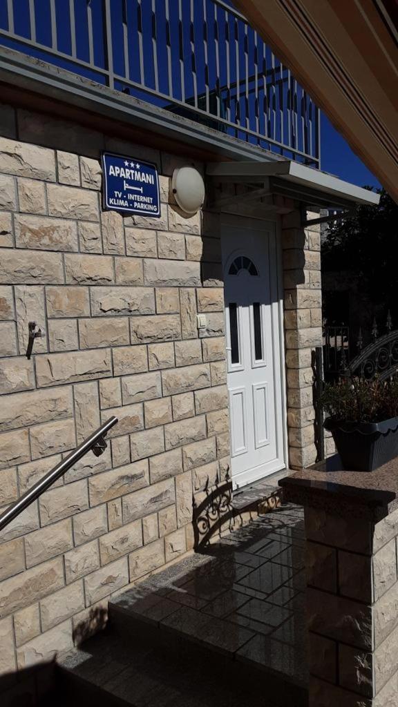 Primasrima Apartments Vodice Exterior photo