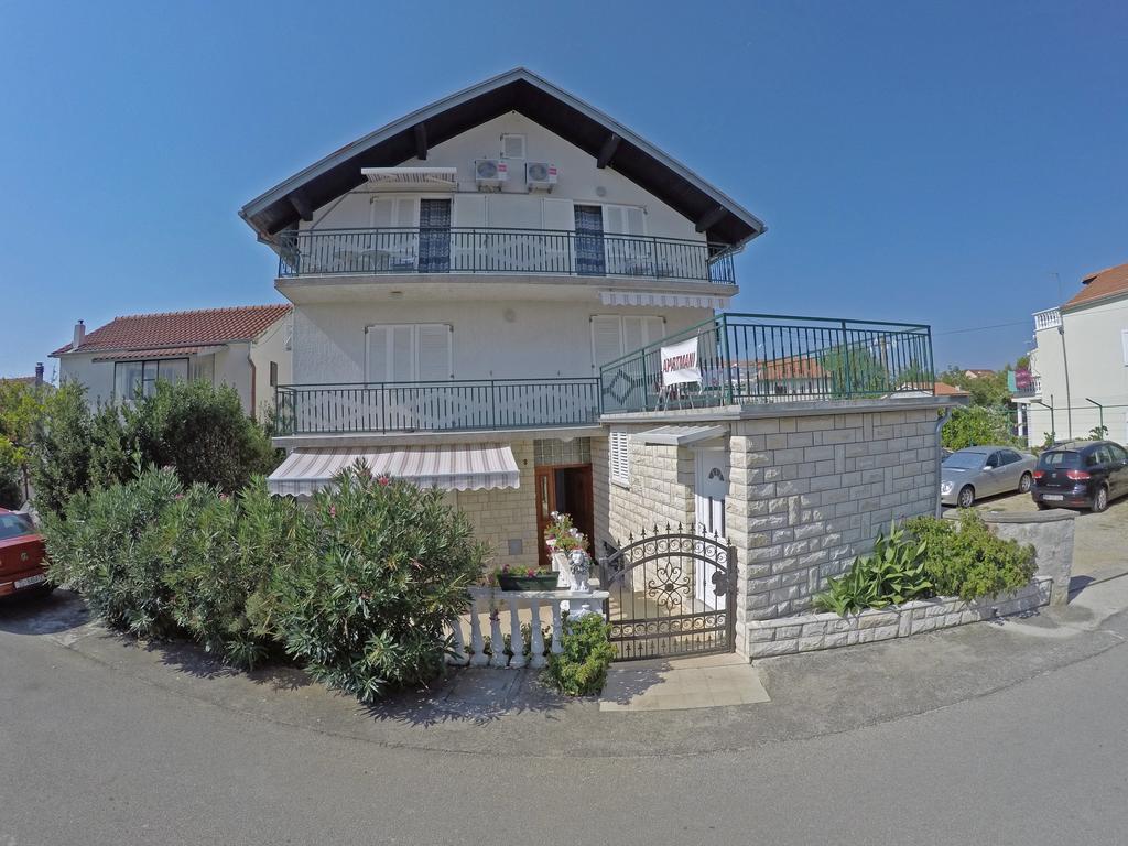 Primasrima Apartments Vodice Exterior photo
